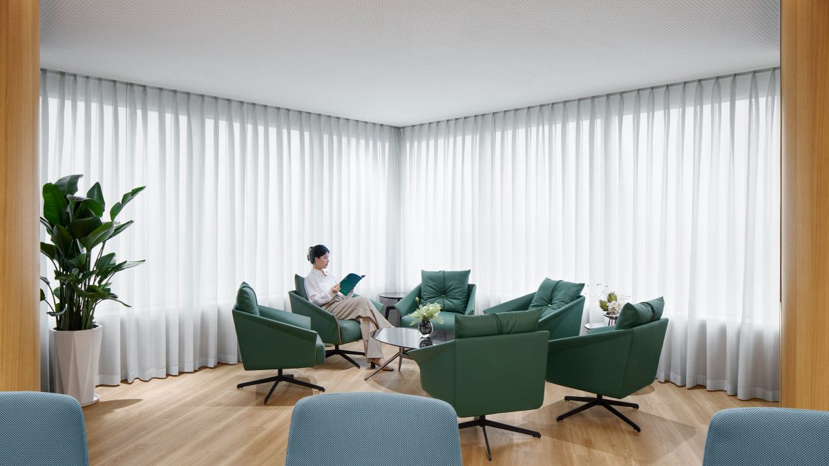 Amway Guangzhou workplace boardroom